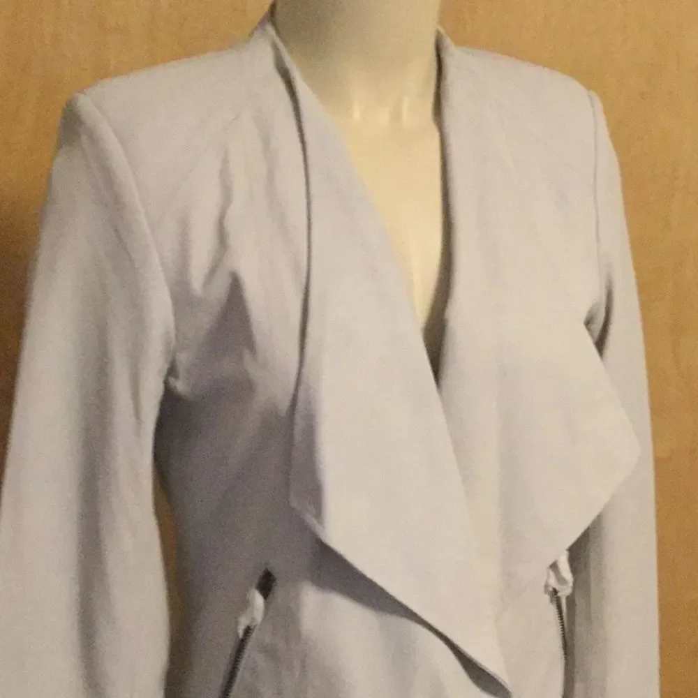 BB Dakota eastside drape Leather - Picture 3 of 14